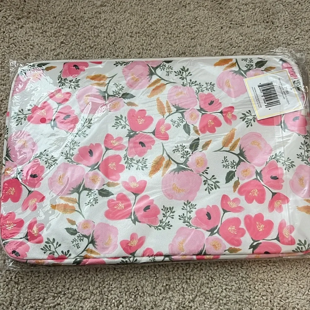 Mary Square Tech Pouch Laptop Sleeve Brand New, Lancaster Meadows